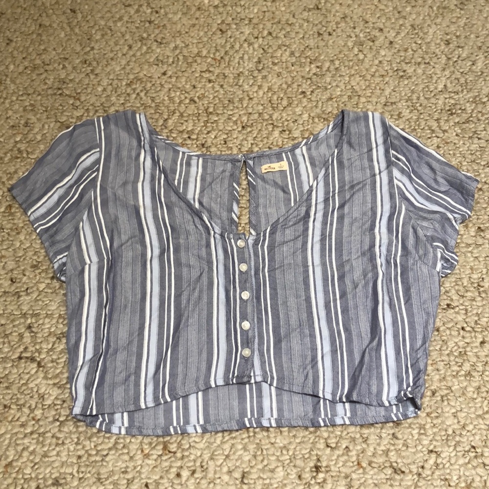 Hollister crop top